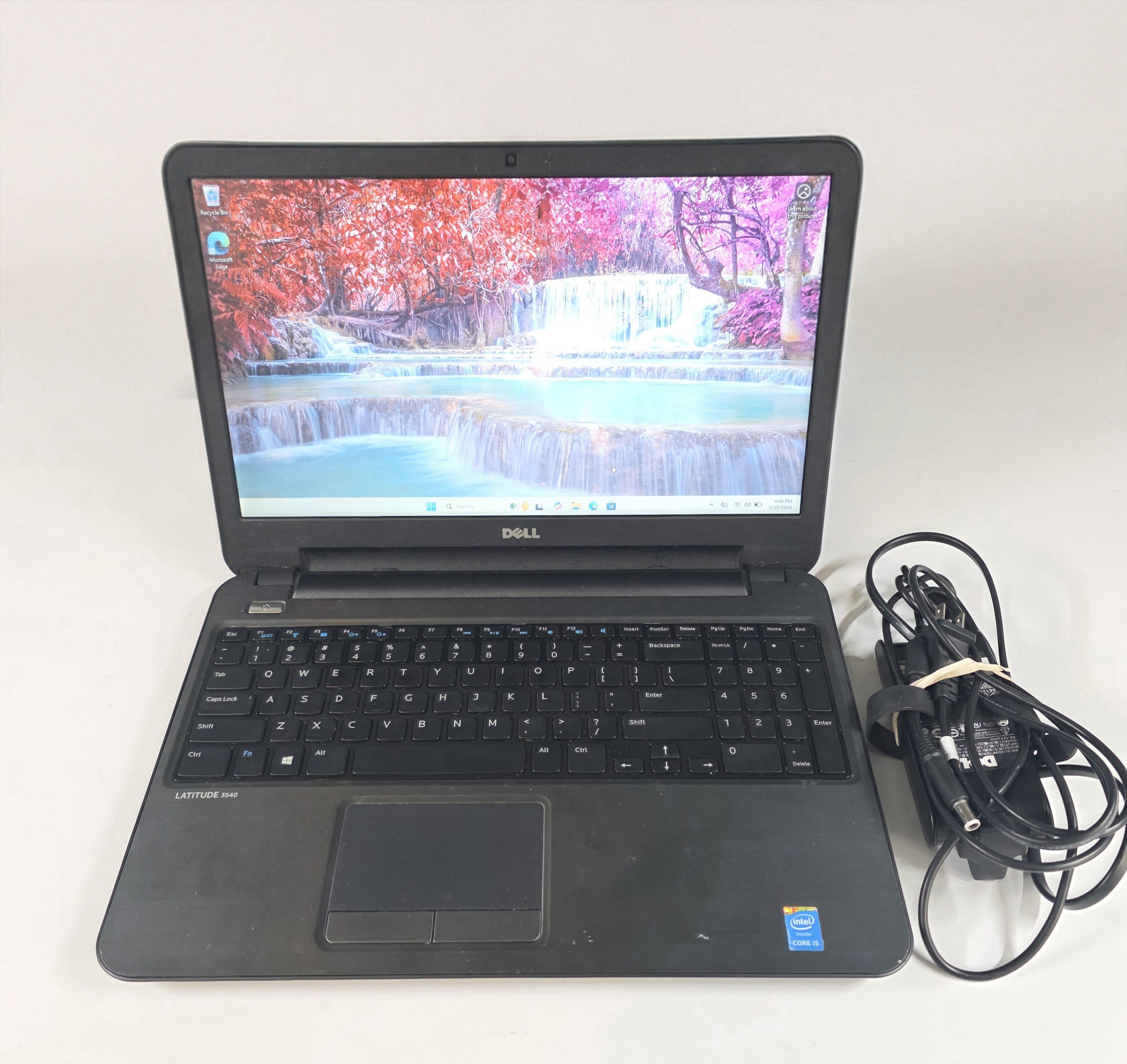 Dell Latitude 3540 W11 i5 250GB SSD 8GB RAM WiFi