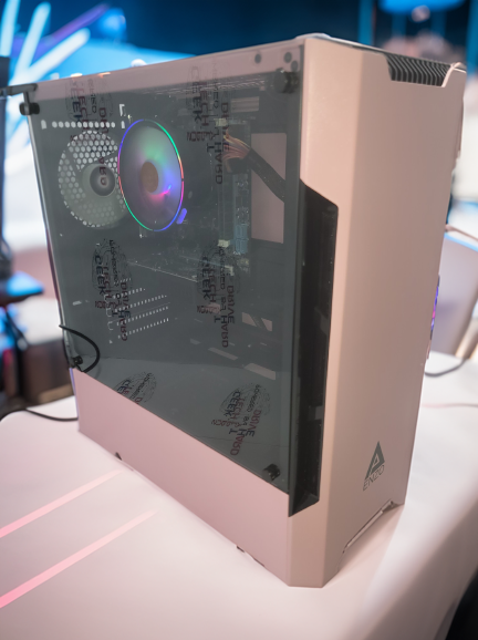 Uncommon BitCrate Blush Mark XI | i5-12400F + RX 7600 Challenger | 16GB 128GB NVMe