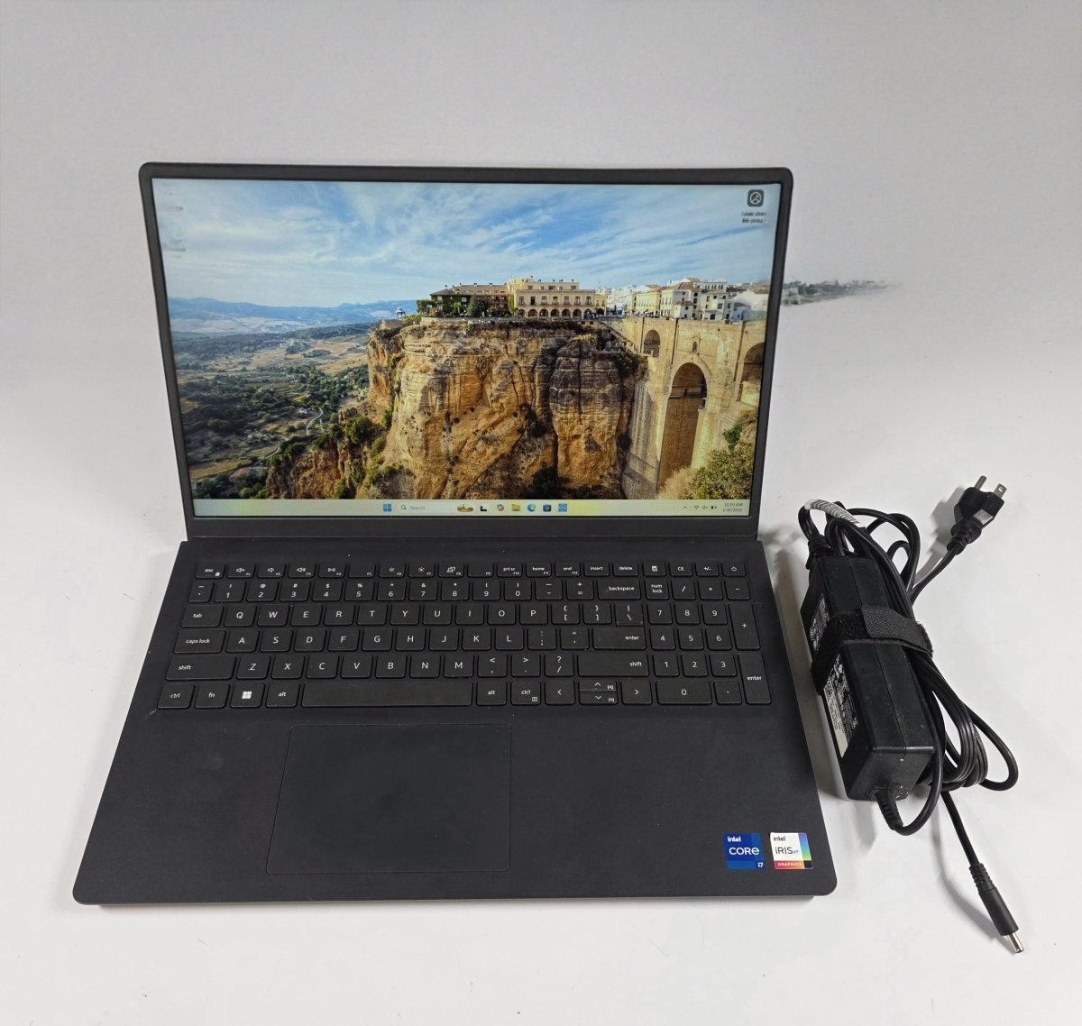 Dell Inspiron 15 3520 15.6" Laptop W11 i7-1255U 1TB SSD 16GB DDR4-3200 WiFi Black