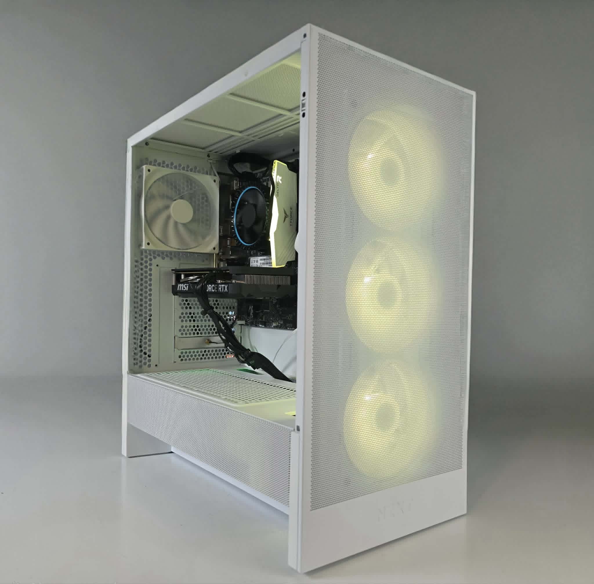 Rare BitCrate Stratus Mark XXXIX | Ryzen 5 5500 + RTX 5060 | 16GB 128GB SATA