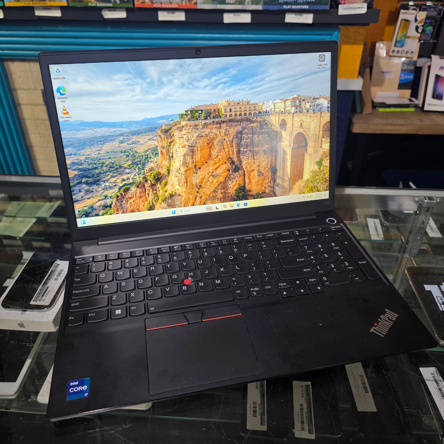 Lenovo Thinkpad E15 i7 512GB SSD 32GB RAM WiFi