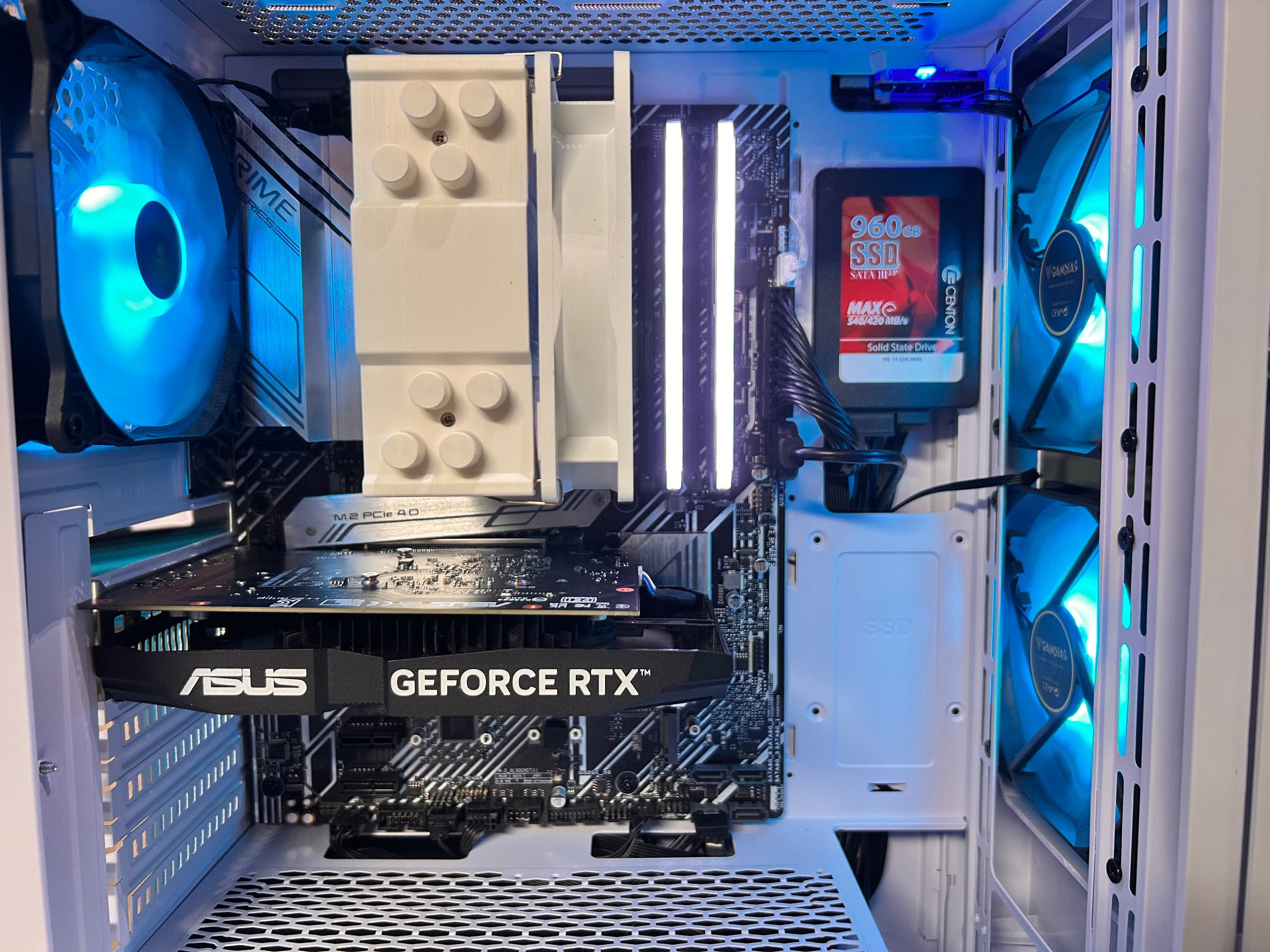 Bitcrate Gaming PC W11 i7 RTX 3050 1TB SSD 32GB RAM White