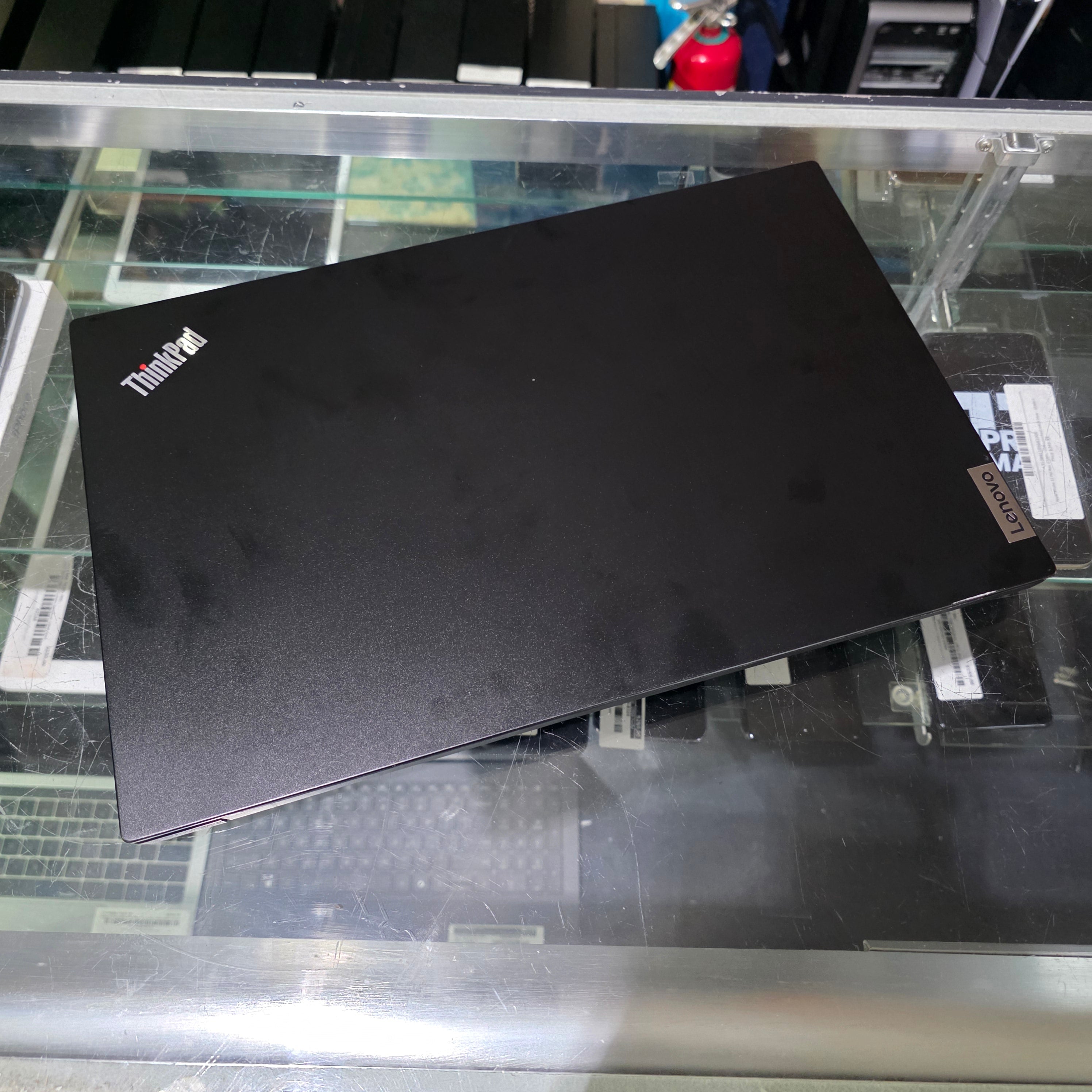 Lenovo Thinkpad E15 i7 512GB SSD 32GB RAM WiFi