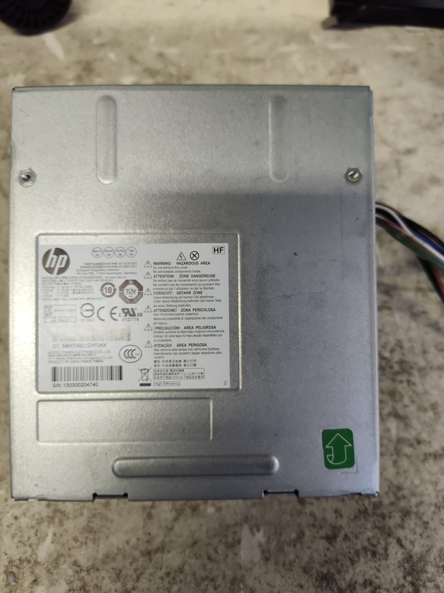 HP CFH240EWWC 240W SFF proprietary Power Supply 611479-001