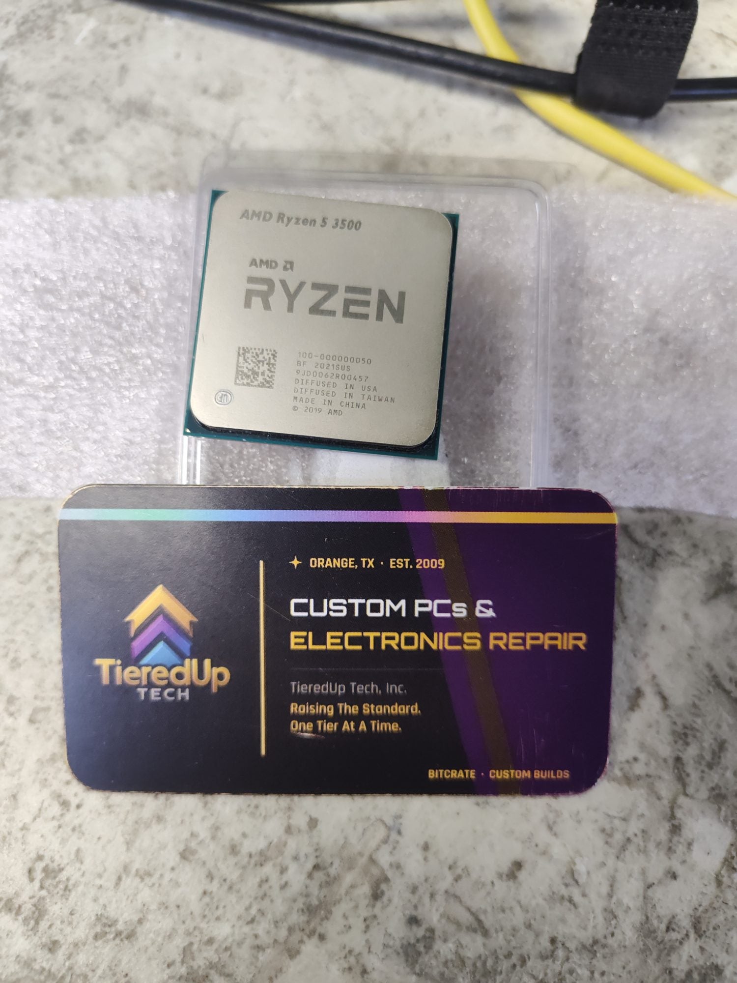 AMD Ryzen 5 3500 3.6GHz 6-Core AM4 CPU 100-000000050