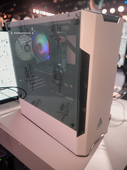 Rare BitCrate Blush Mark XXVI | i5-12400F + RX 7600 Challenger | 32GB 128GB NVMe