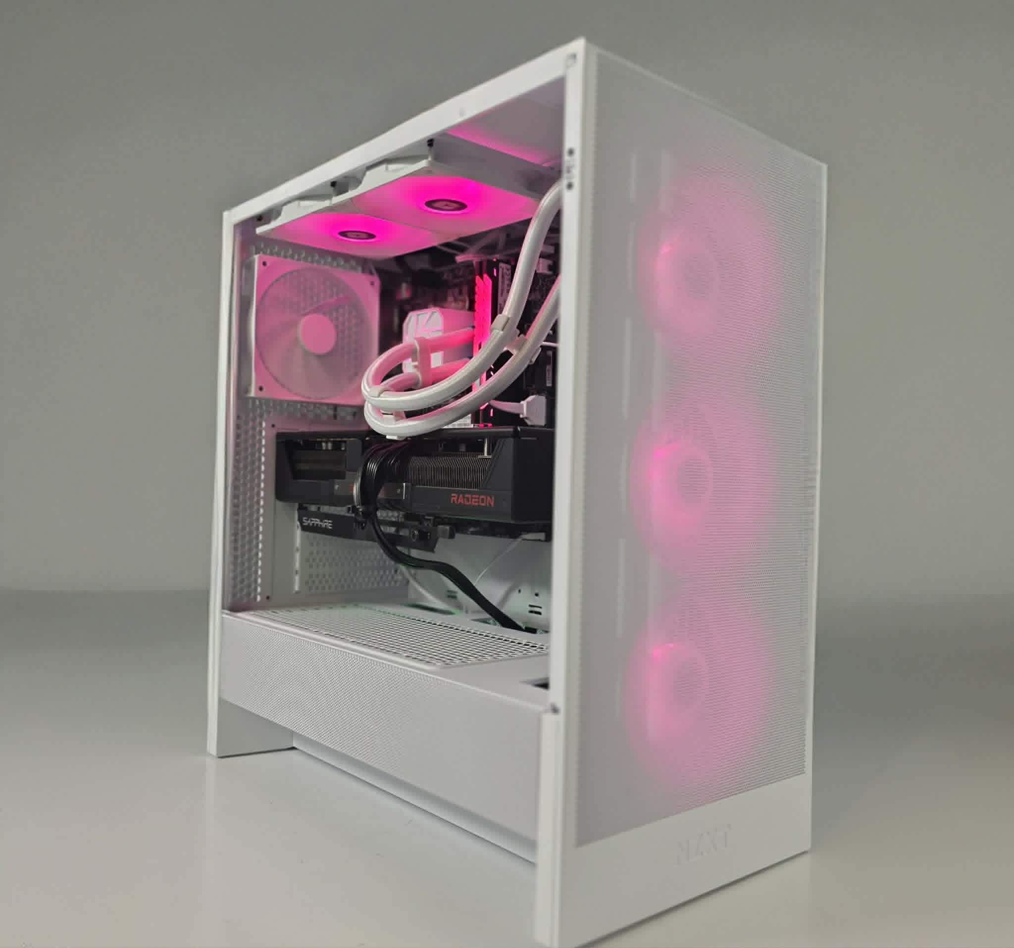 Epic BitCrate Stratus Mark XXXIV | Ryzen 5 9600X + RTX 5070 TUF | 32GB 1TB NVMe