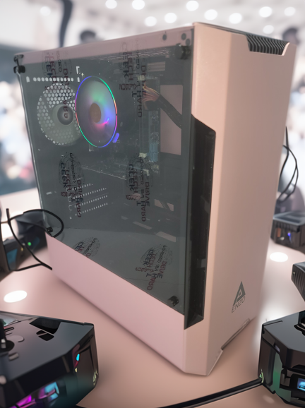 Uncommon BitCrate Blush Mark XIII | i3-12100 + - RTX 3050 WINDFORCE V2 PCI Express 4.0 | 16GB 128GB SATA