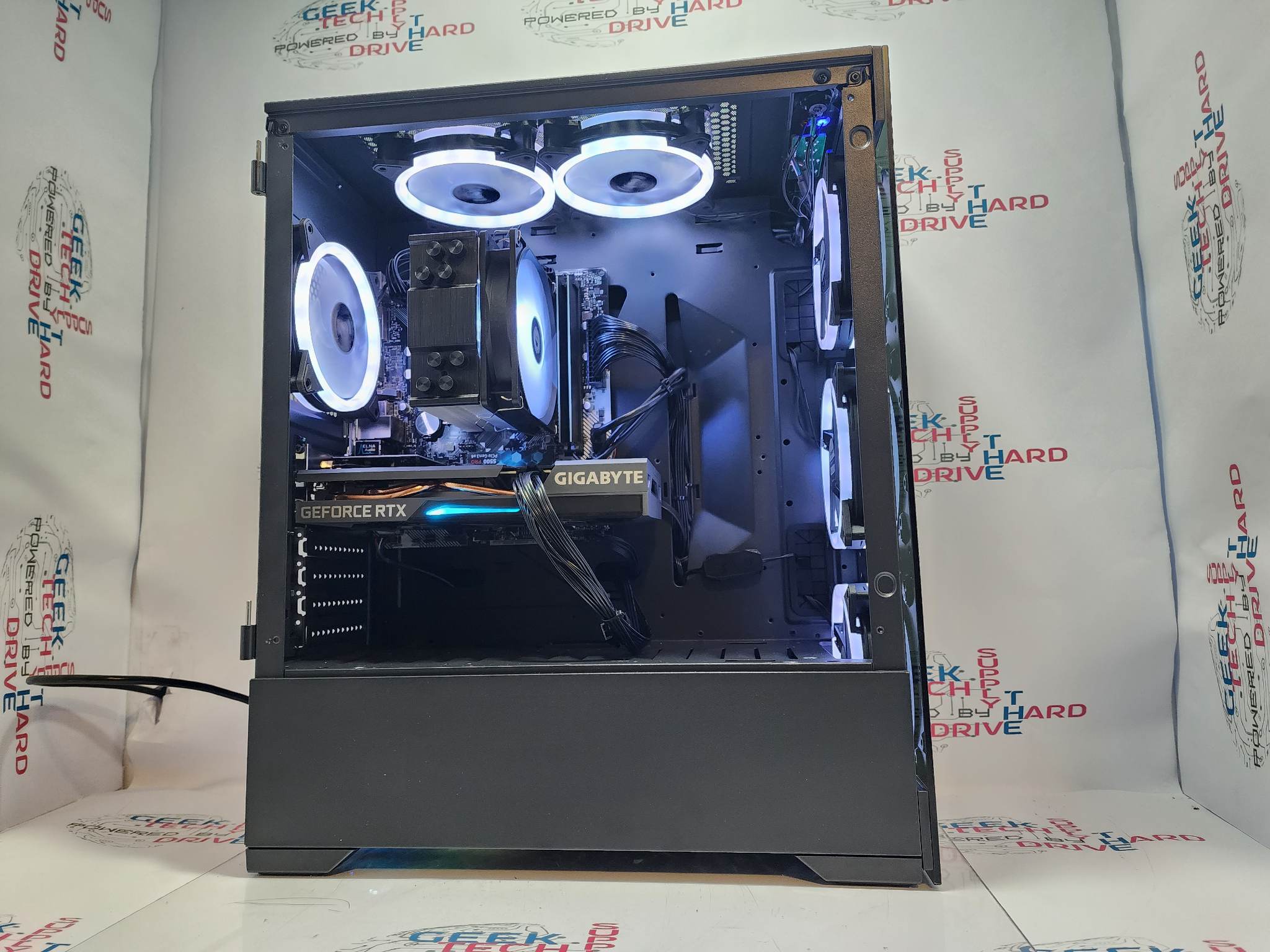 Custom Gaming PC Desktop Computer Ryzen 7 7800X3D 2TB SSD 64GB DDR5 RTX 5060 Black Vog A620M - Geek Tech