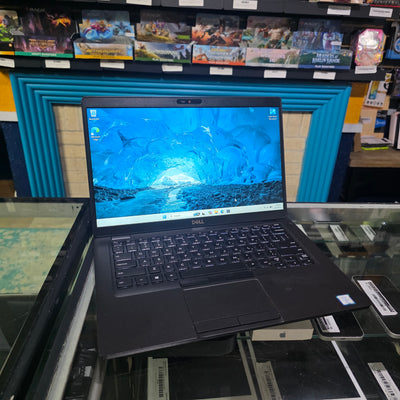 Dell Latitude 5400 i7 256GB SSD 16GB RAM WiFi Black