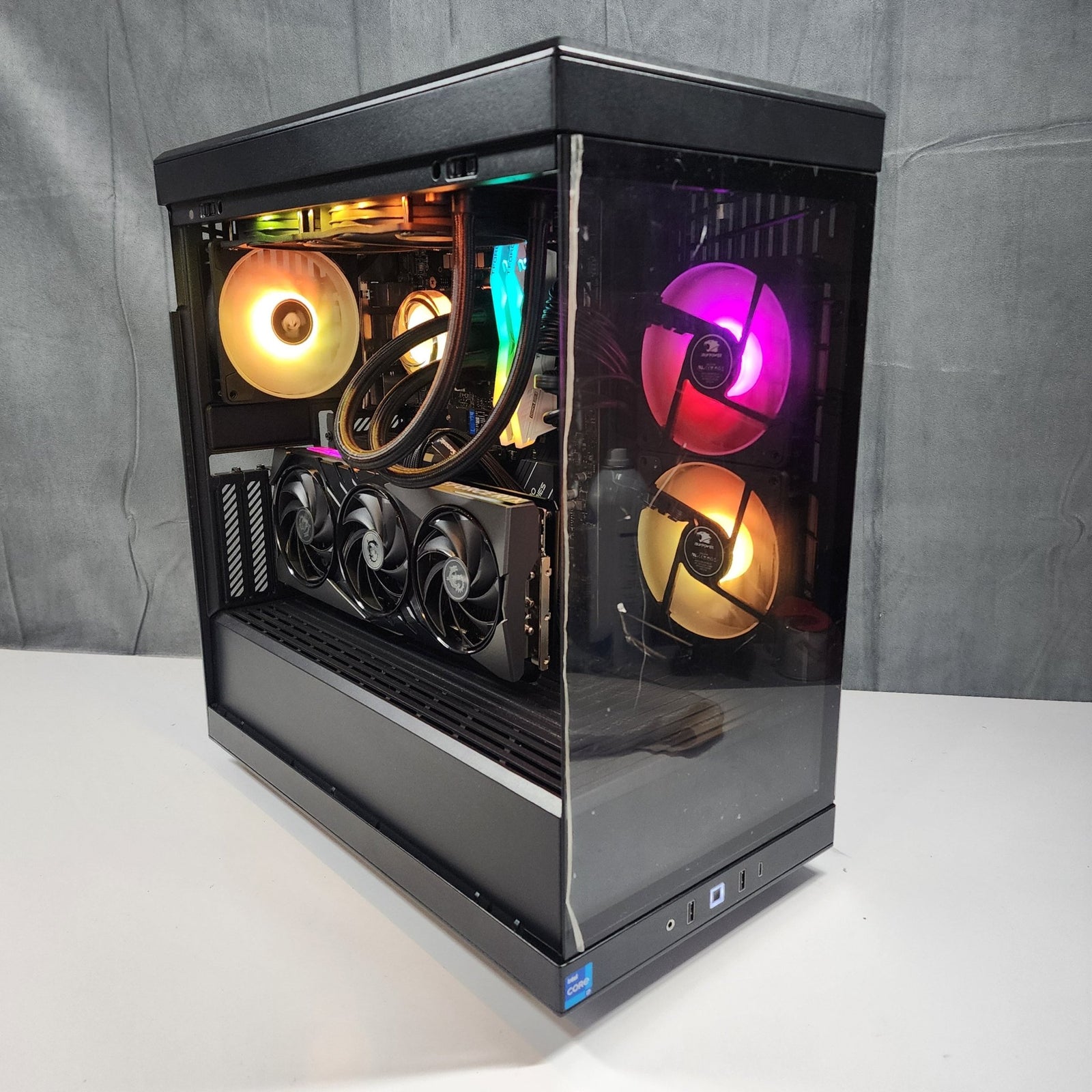 iBuyPower Gaming PC i7 - 14700F RTX 4070 2TB SSD 32GB DDR5 - 4200 WiFi Black - Geek Tech