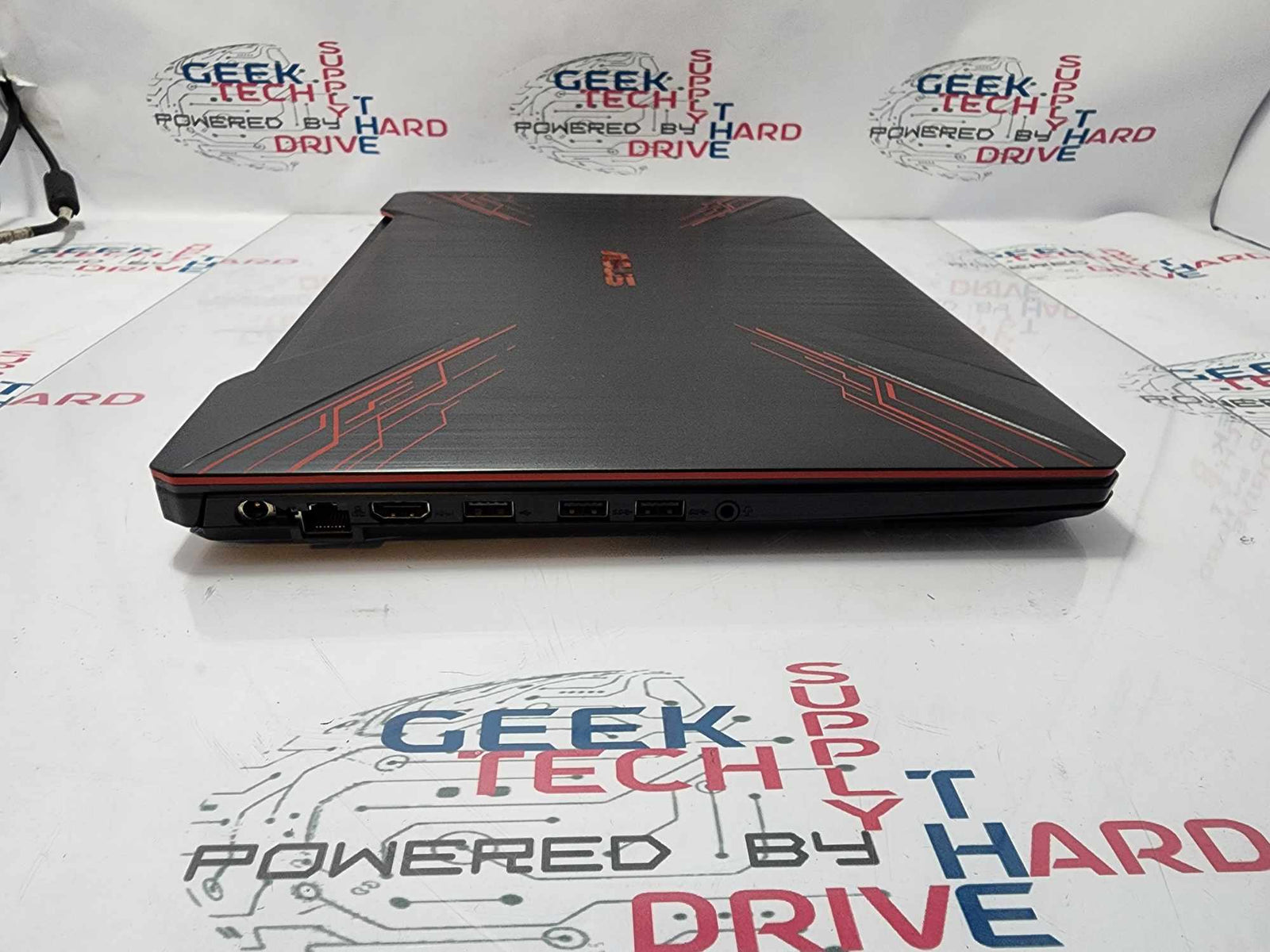 Asus FX504GM Gaming Laptop i5-8300H GTX 1060 8GB DDR4 256gb Black | B Grade - Geek Tech