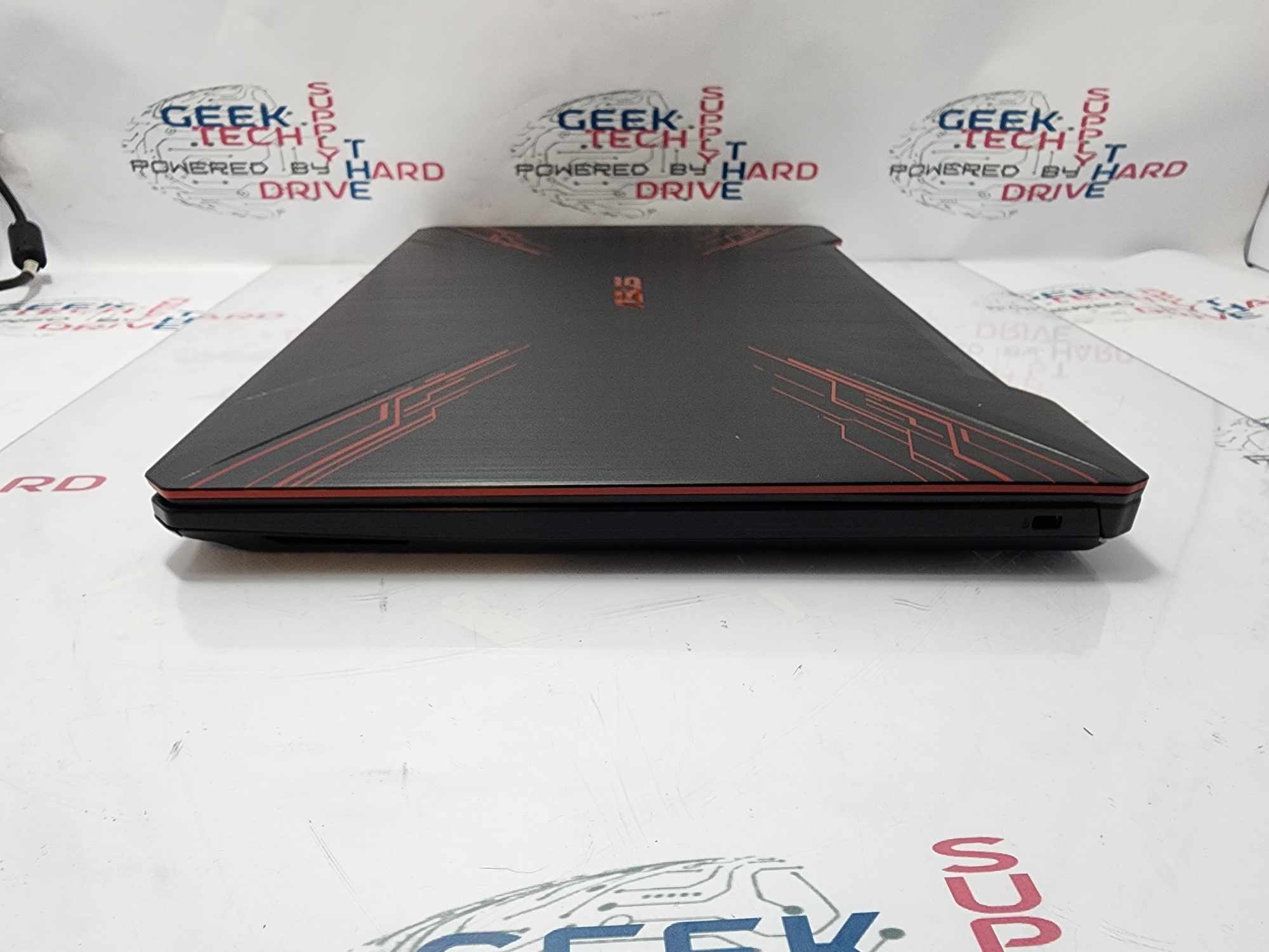Asus FX504GM Gaming Laptop i5-8300H GTX 1060 8GB DDR4 256gb Black | B Grade - Geek Tech