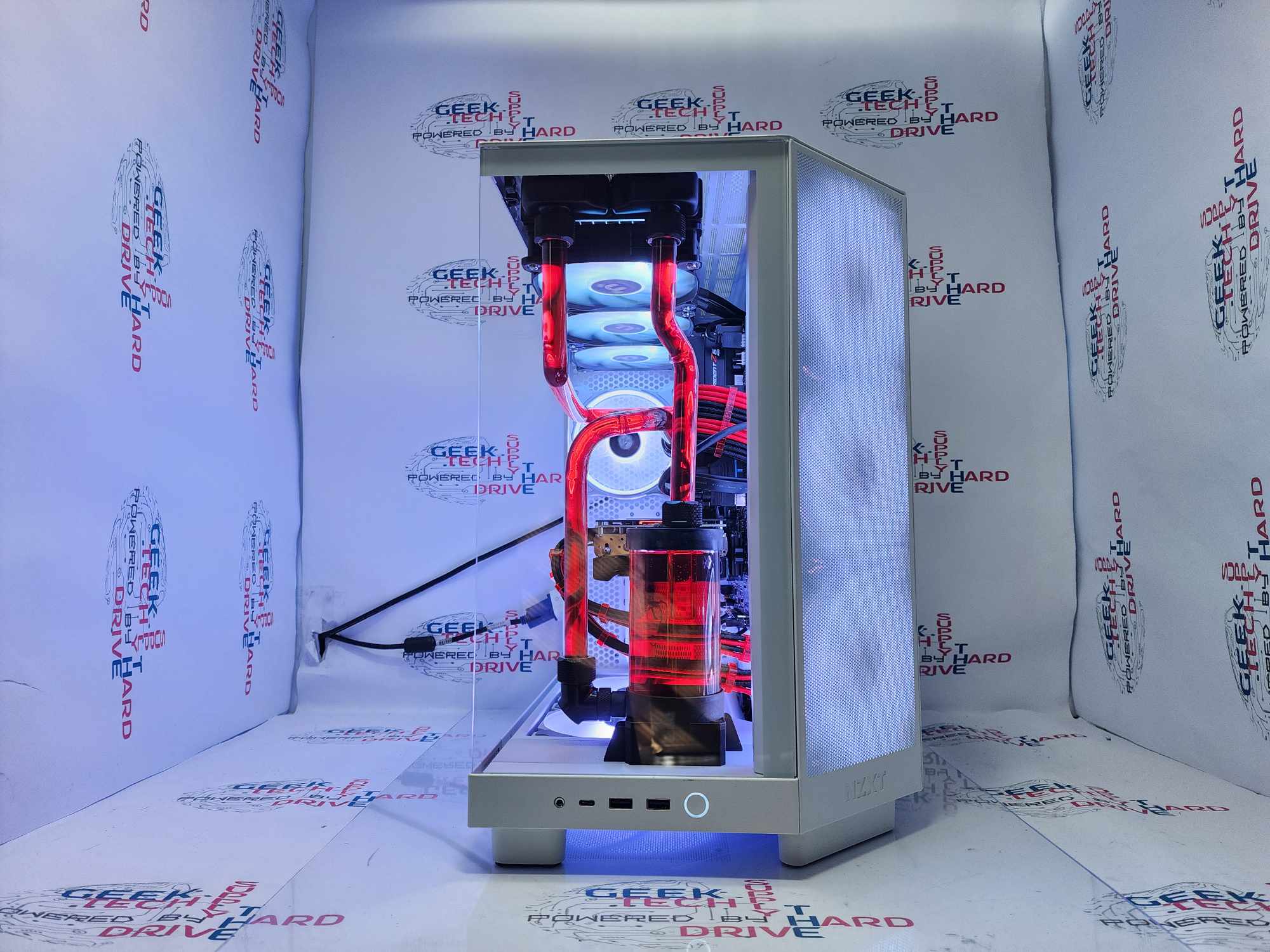 GTech Gaming PC Ryzen 7 7800X3D RTX 3080 32GB DDR5 1TB Gen4 NVMe White - Geek Tech