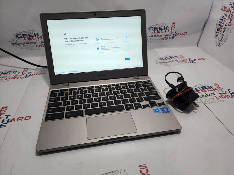 Samsung Chromebook XE310XBA 11.6" 32gb Storage 4gb RAM Silver | B Grade